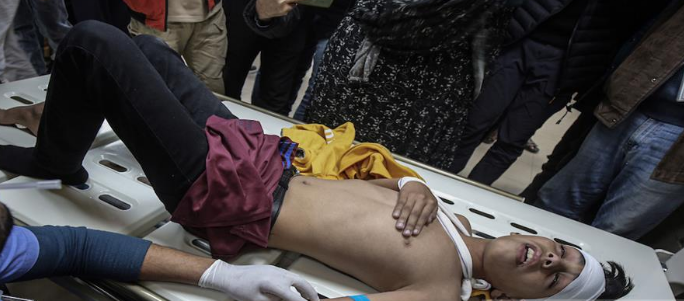 استشهاد طفل بقصف على خيام النازحين في خانيونس